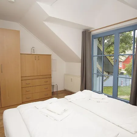 Apartment Ferienresidenz Kap Arkona Ferienwohnung 06 *